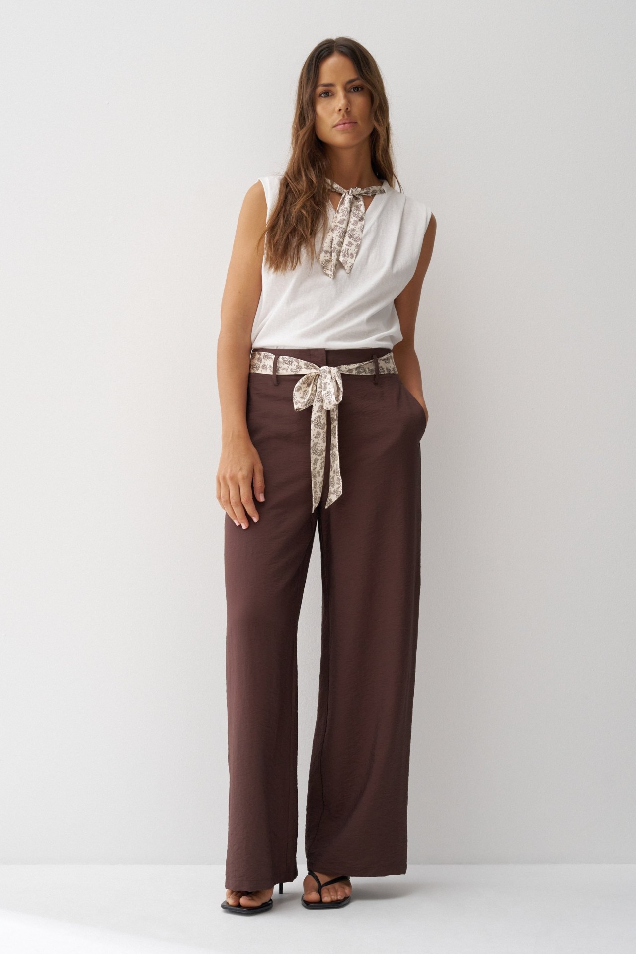 FLUID TROUSERS WITH WIDE LEG