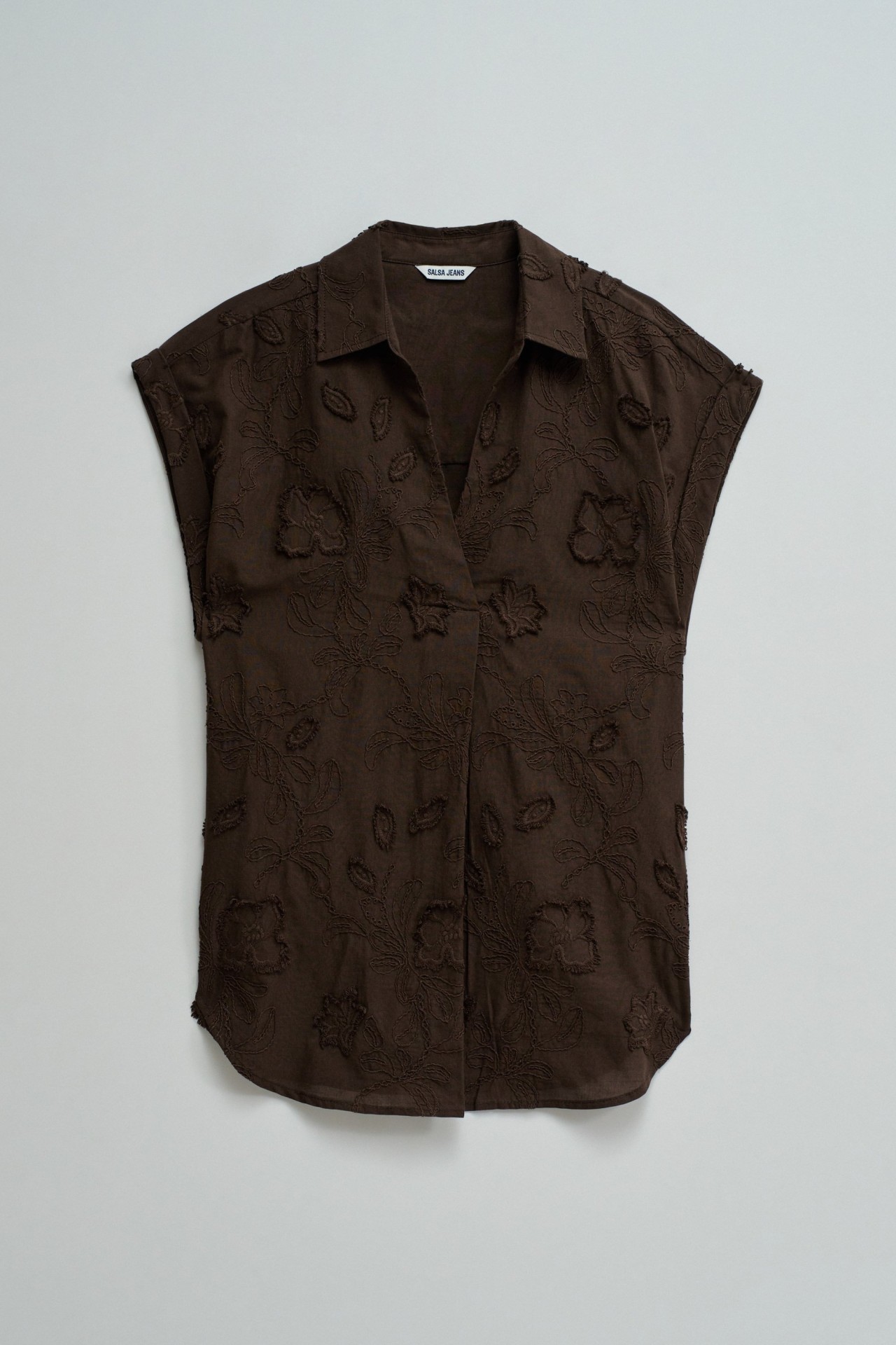 SHIRT WITH EMBROIDERY