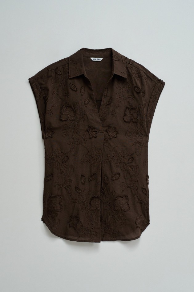 SHIRT WITH EMBROIDERY