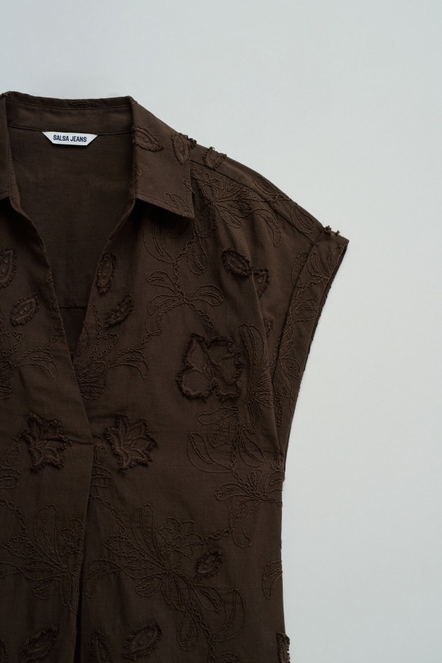 SHIRT WITH EMBROIDERY