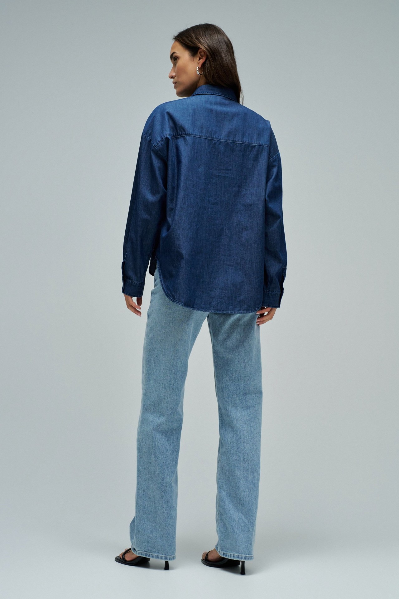 LIGHTDENIM BASIC SHIRT