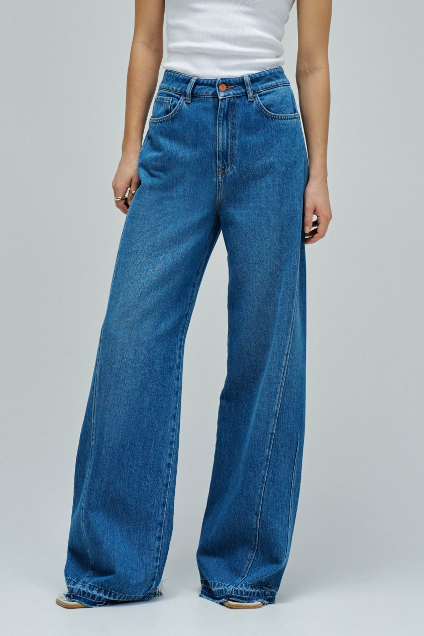 AKA CORLEONE WIDE LEG JEANS