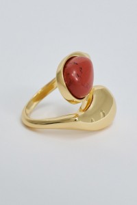 KRUIS EFFECT RING EN OVALE STEEN