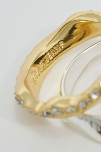 DUBBELE RING MET STRALENDE STEENEN