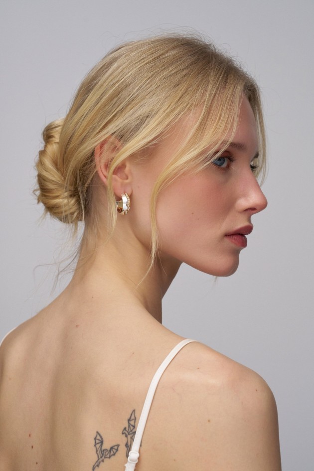 BOUCLES DOREILLES CR�OLES AVEC PIERRES BRILLANTES