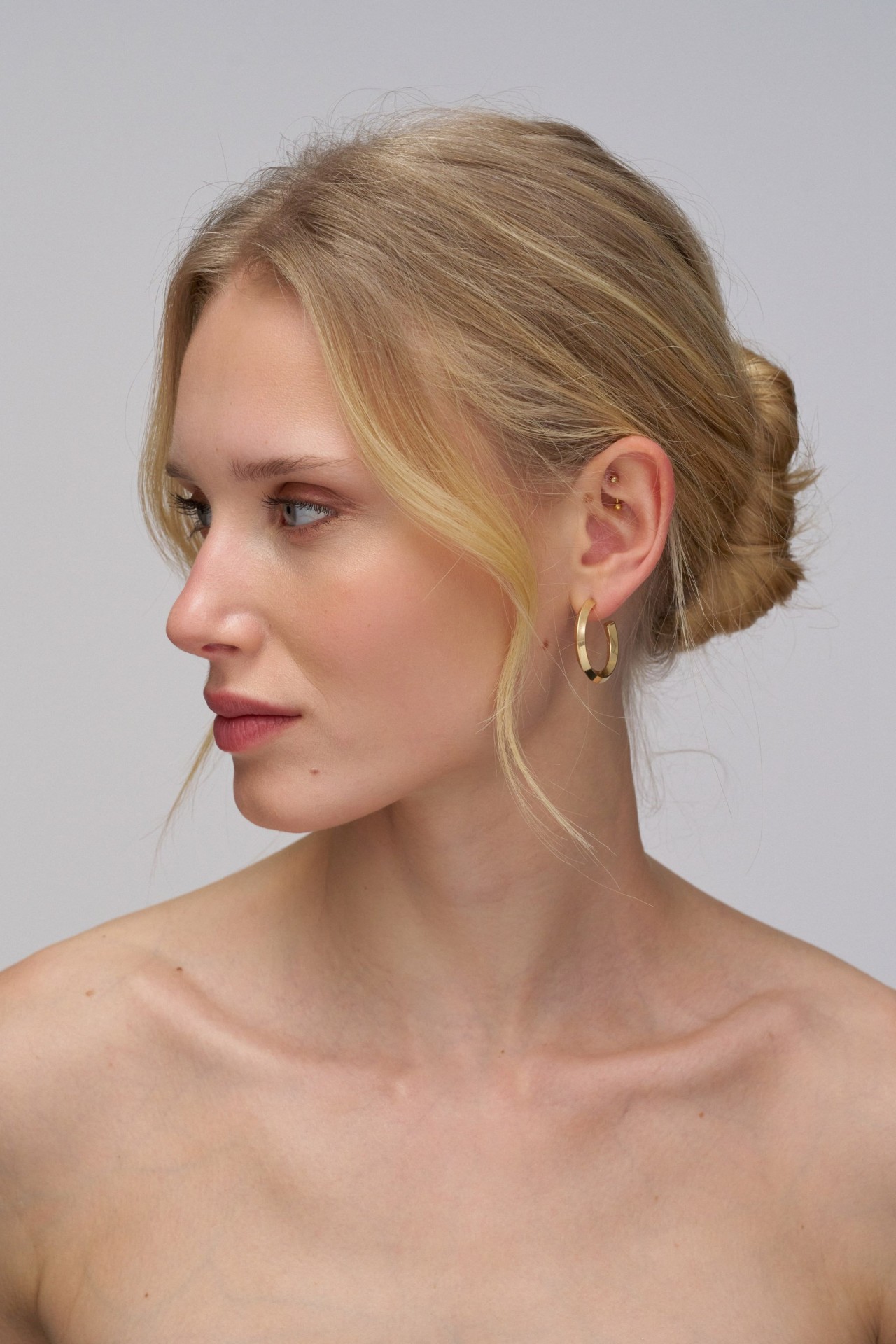 HOOP EARRINGS
