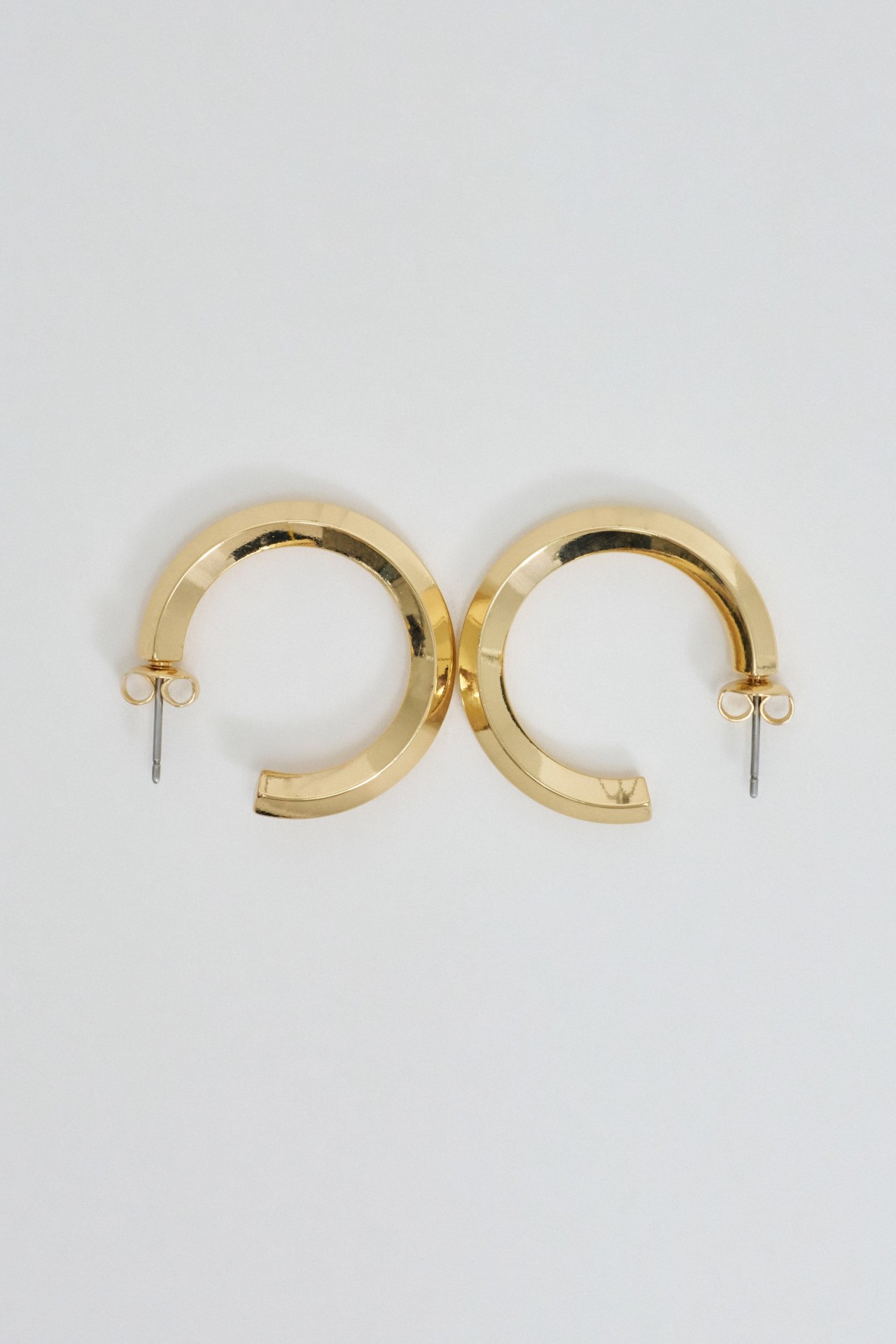 HOOP EARRINGS