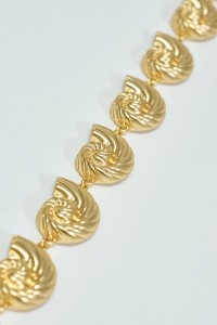 SHELL NECKLACE