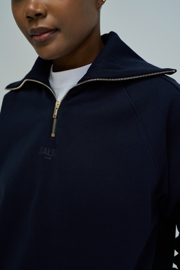 SUDADERA CON MEDIO CIERRE