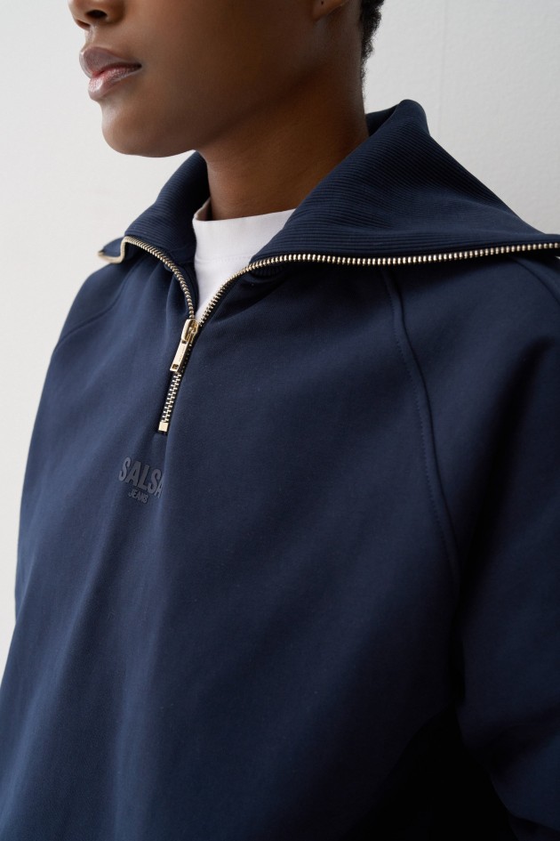 SUDADERA CON MEDIO CIERRE