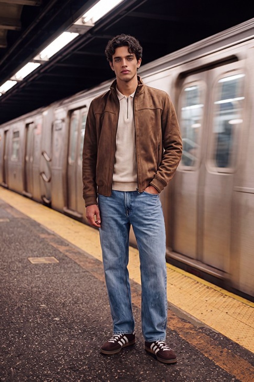 STRAIGHT FIT JEANS
