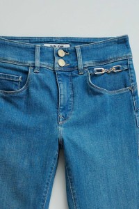 SECRET PUSH IN SLIM JEANS SECRET PUSH IN SLIM JEANS
