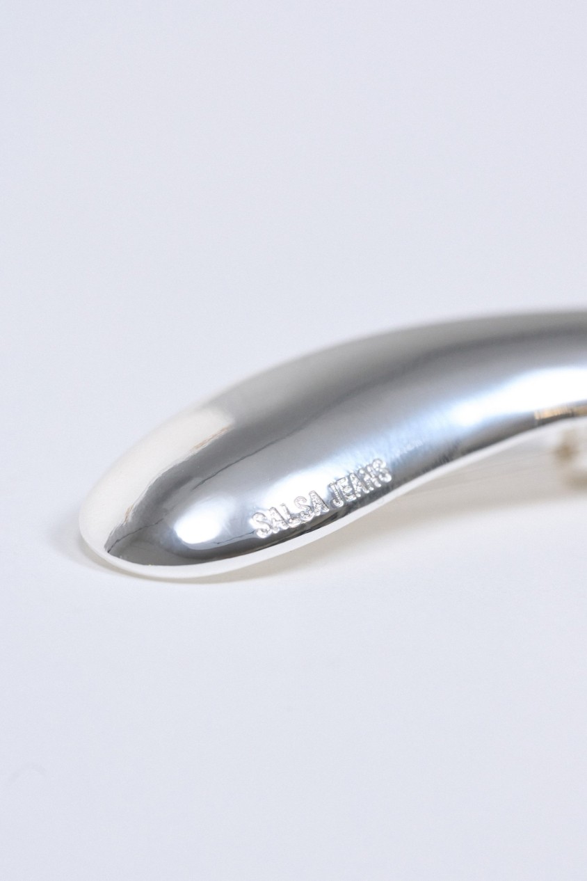 ASYMMETRIC BROOCH