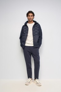 CAL�AS JOGGERS EM MALHA