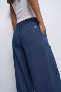 PANTALON JOGGER EN LIGHTDENIM � JAMBE WIDE