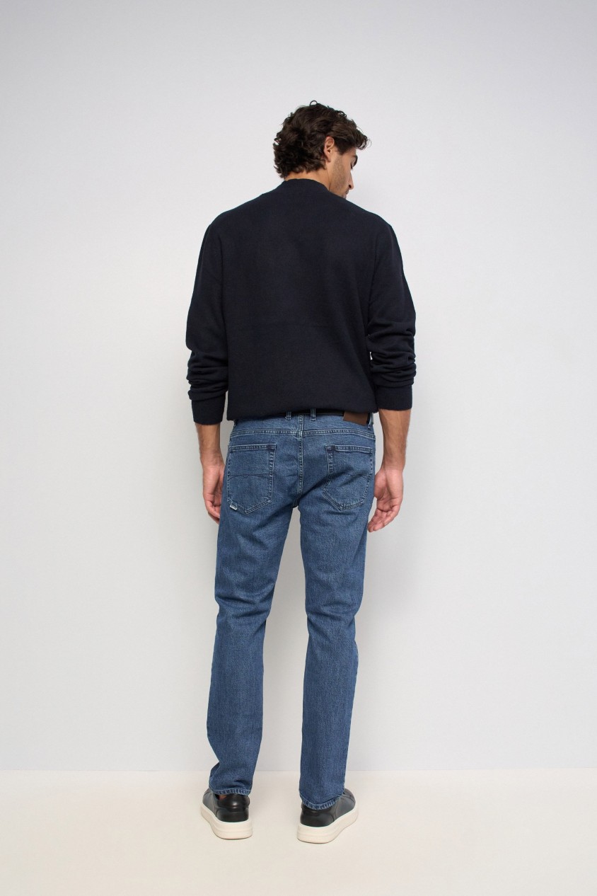 REGULAR FIT JEANS