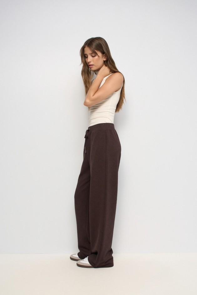 PANTALONES JOGGER CON JACQUARD