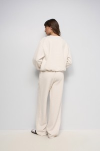 PANTALONES JOGGER CON JACQUARD Y LUREX PANTALONES JOGGER CON JACQUARD Y LUREX