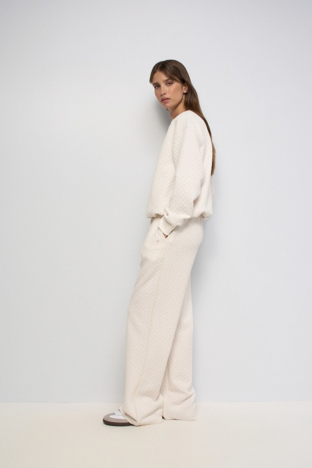 PANTALONES JOGGER CON JACQUARD Y LUREX