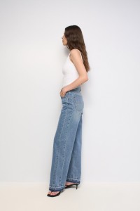 WIDE LEG JEANS