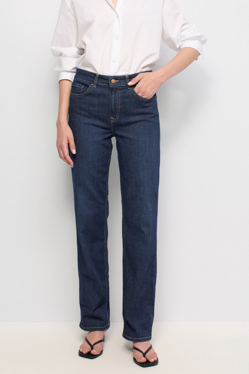 JEANS TRUE STRAIGHT