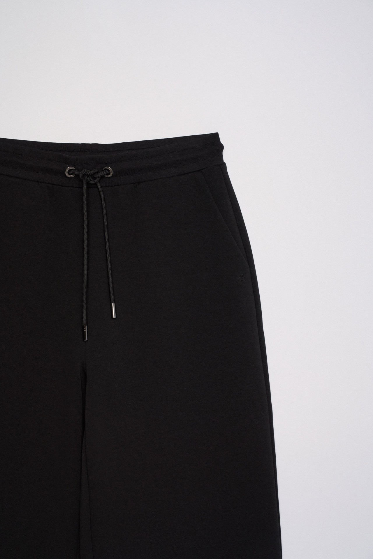 PANTALONES JOGGER DE PUNTO CON PIERNA STRAIGHT