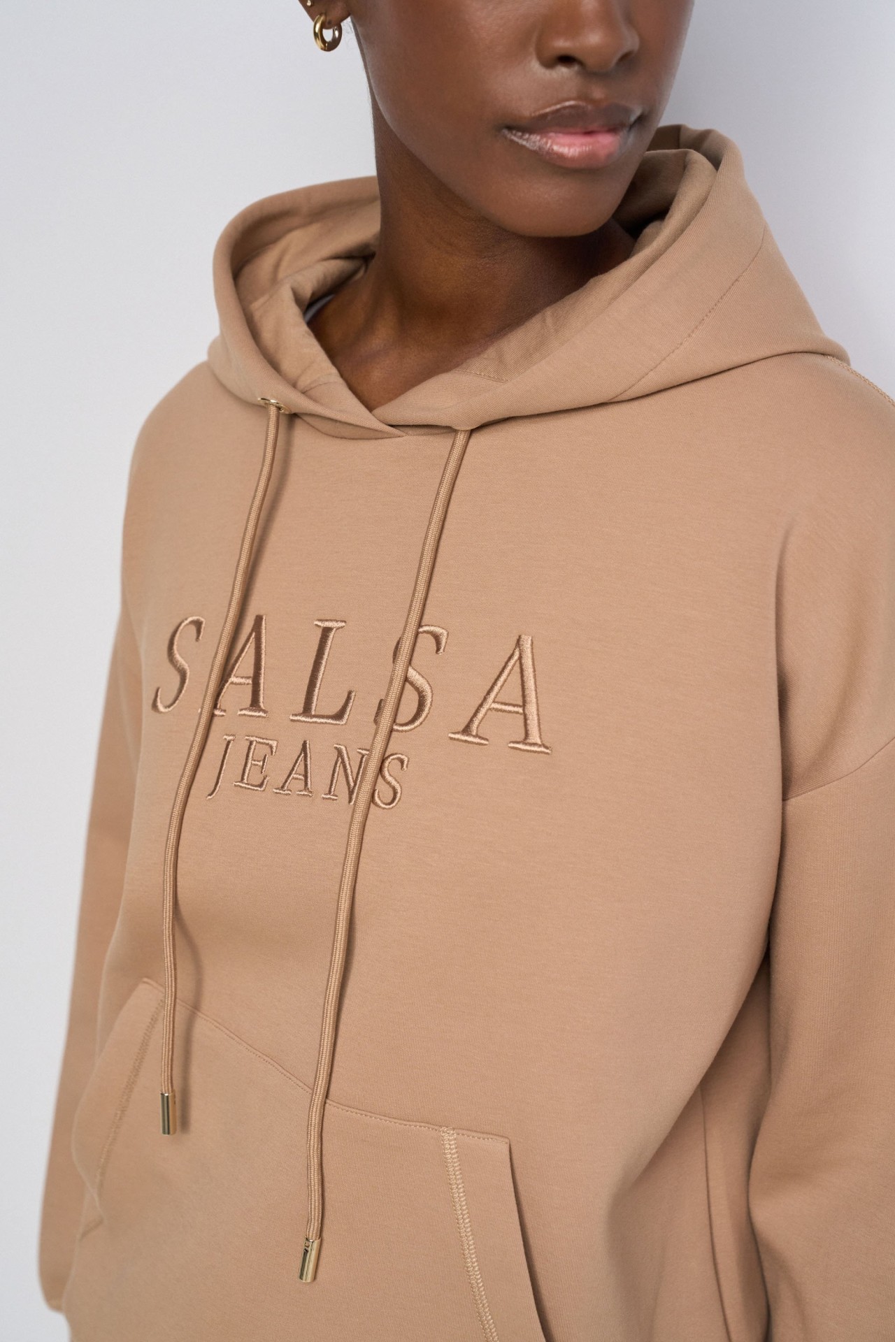 HOODIE CON BRANDING
