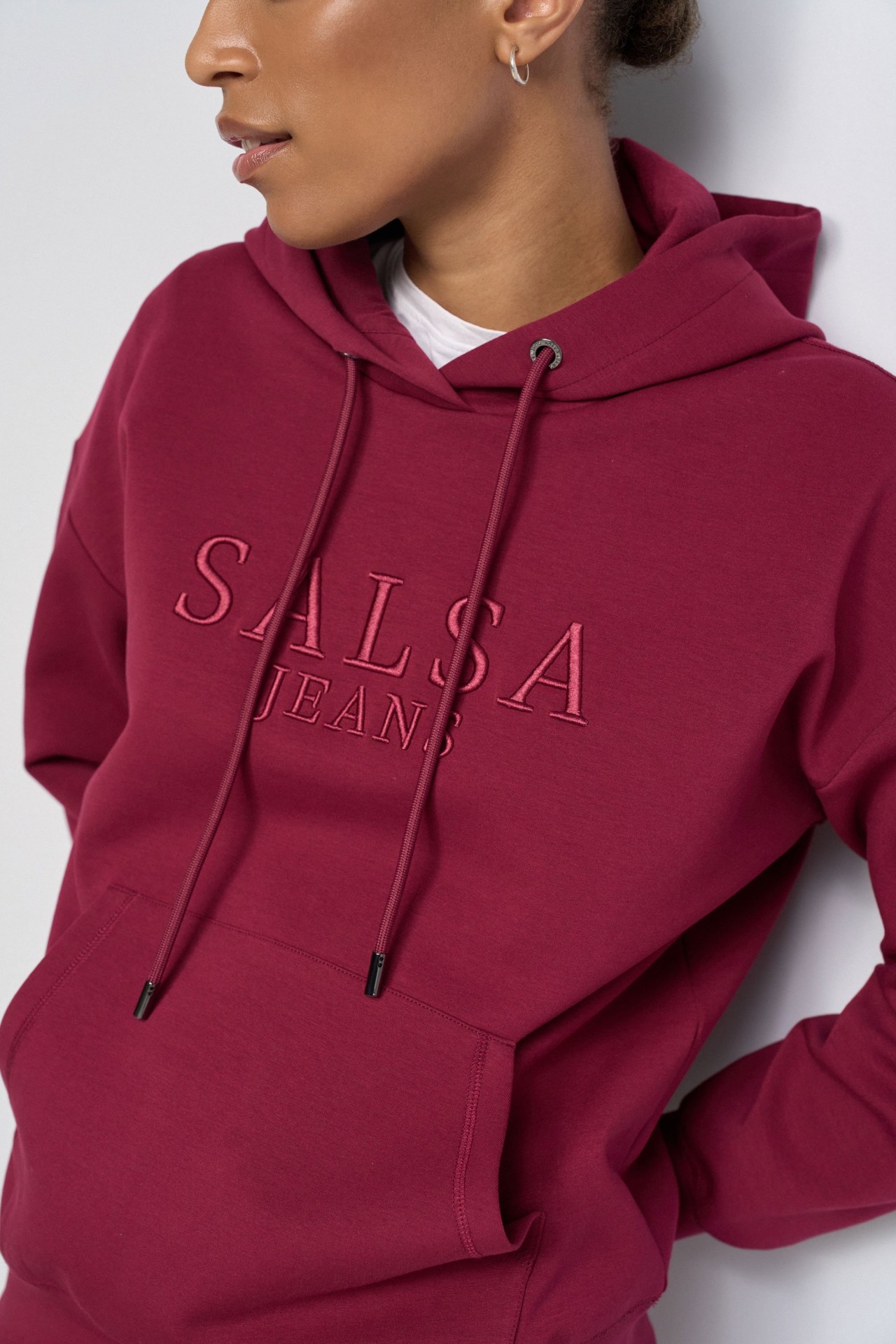 HOODIE CON BRANDING