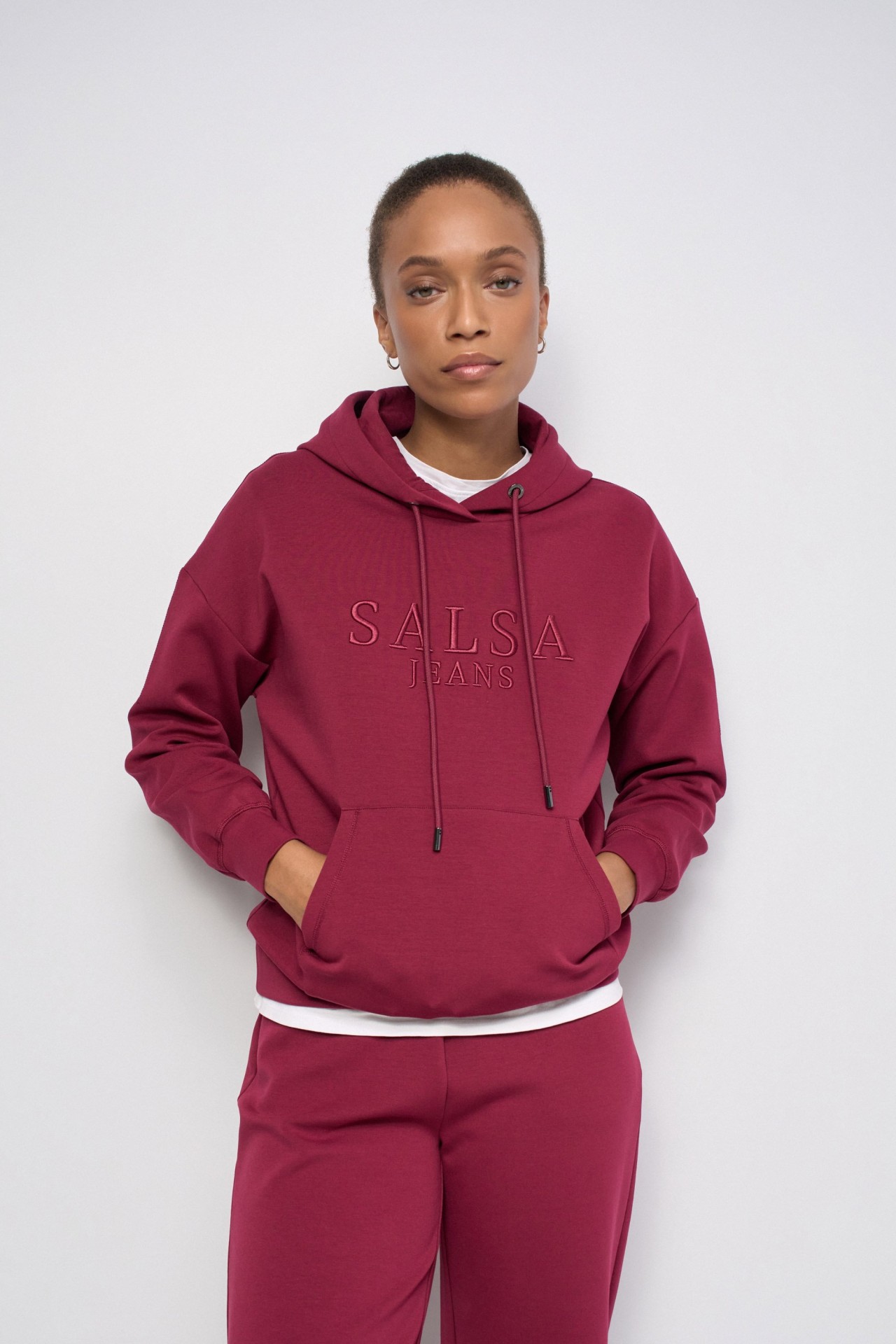 HOODIE CON BRANDING