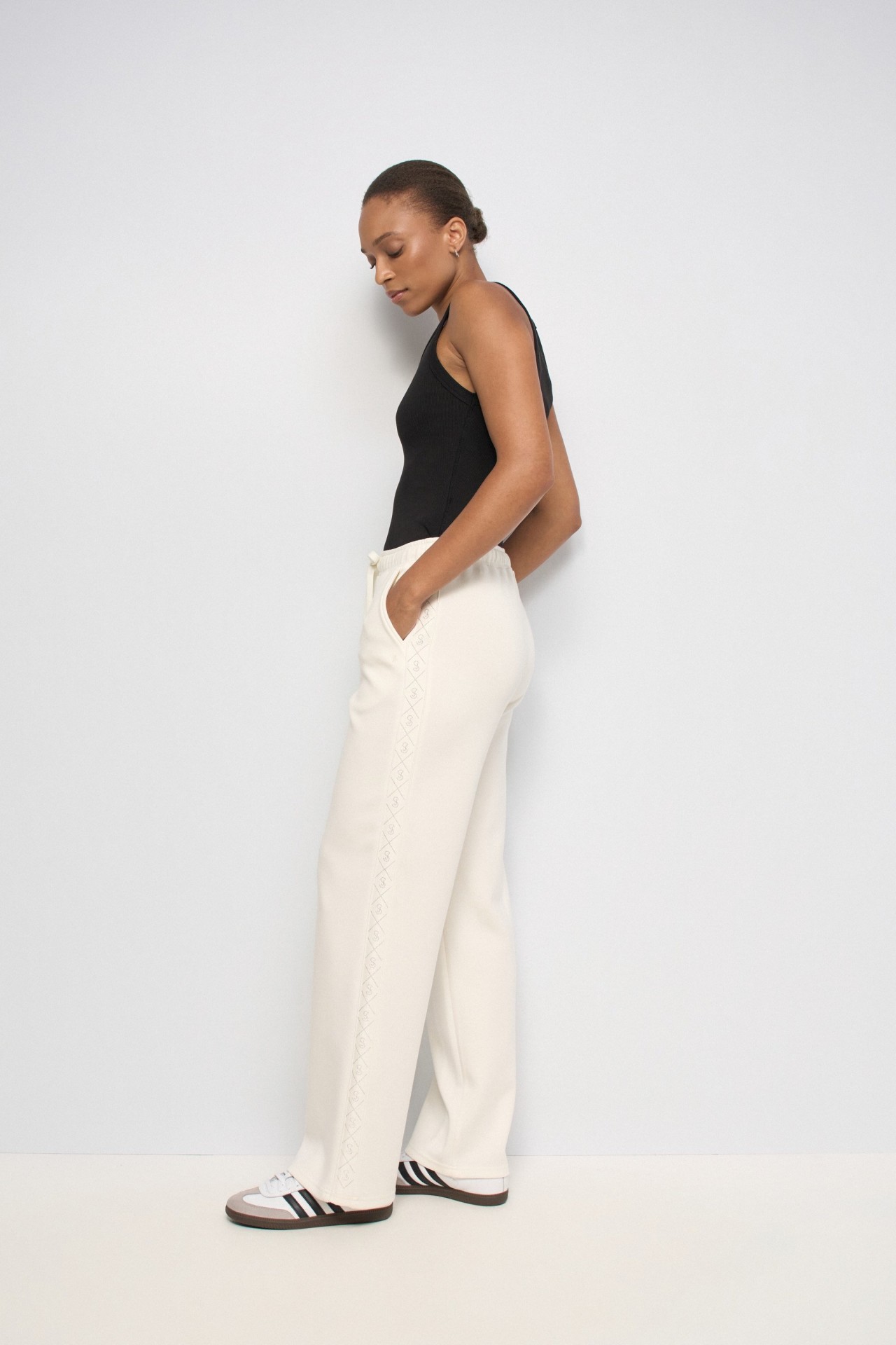 CAL�AS JOGGERS DE MALHA