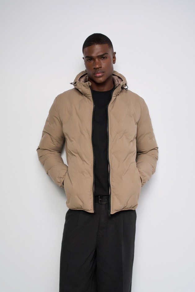 CASACO PUFFER COM BOLSOS