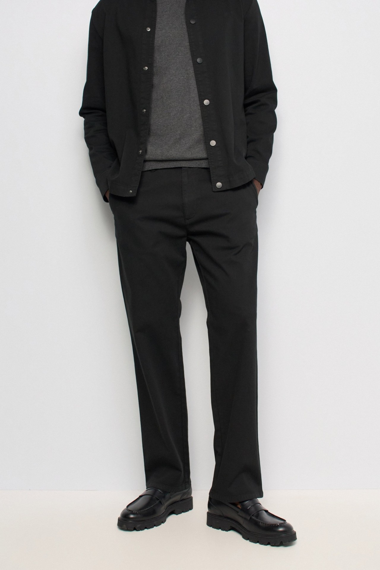 CAL�AS JOGGERS COM PERNA STRAIGHT