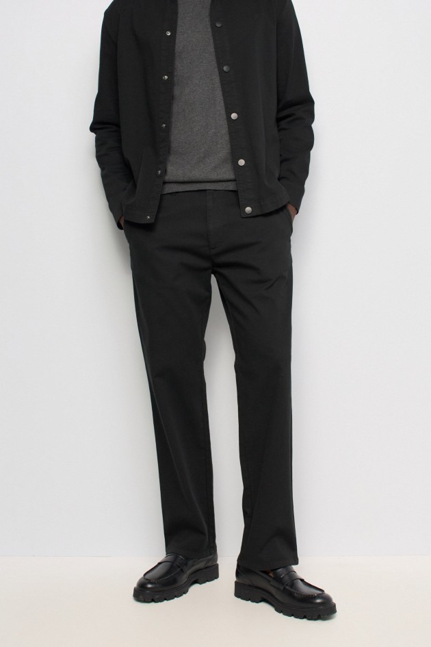 STRAIGHT LEG JOGGERS