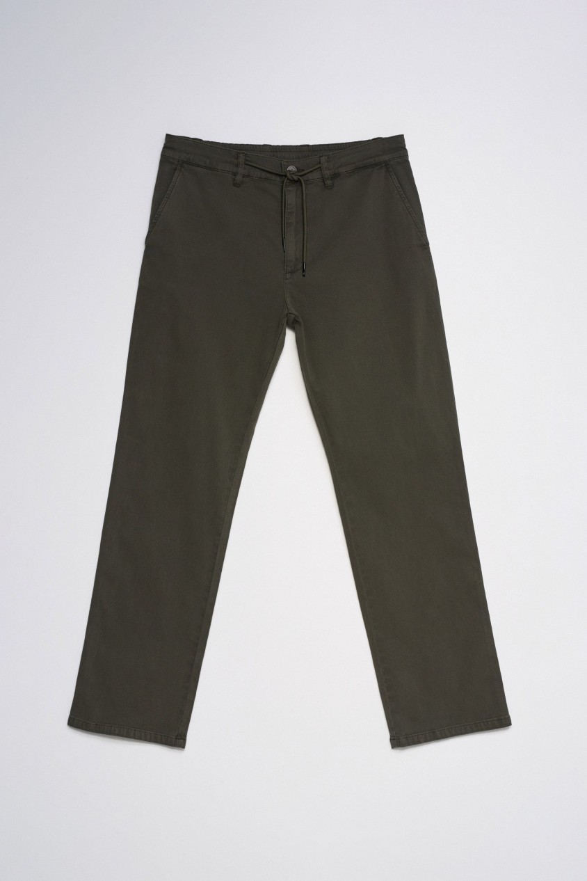 CALÇAS JOGGERS COM PERNA STRAIGHT