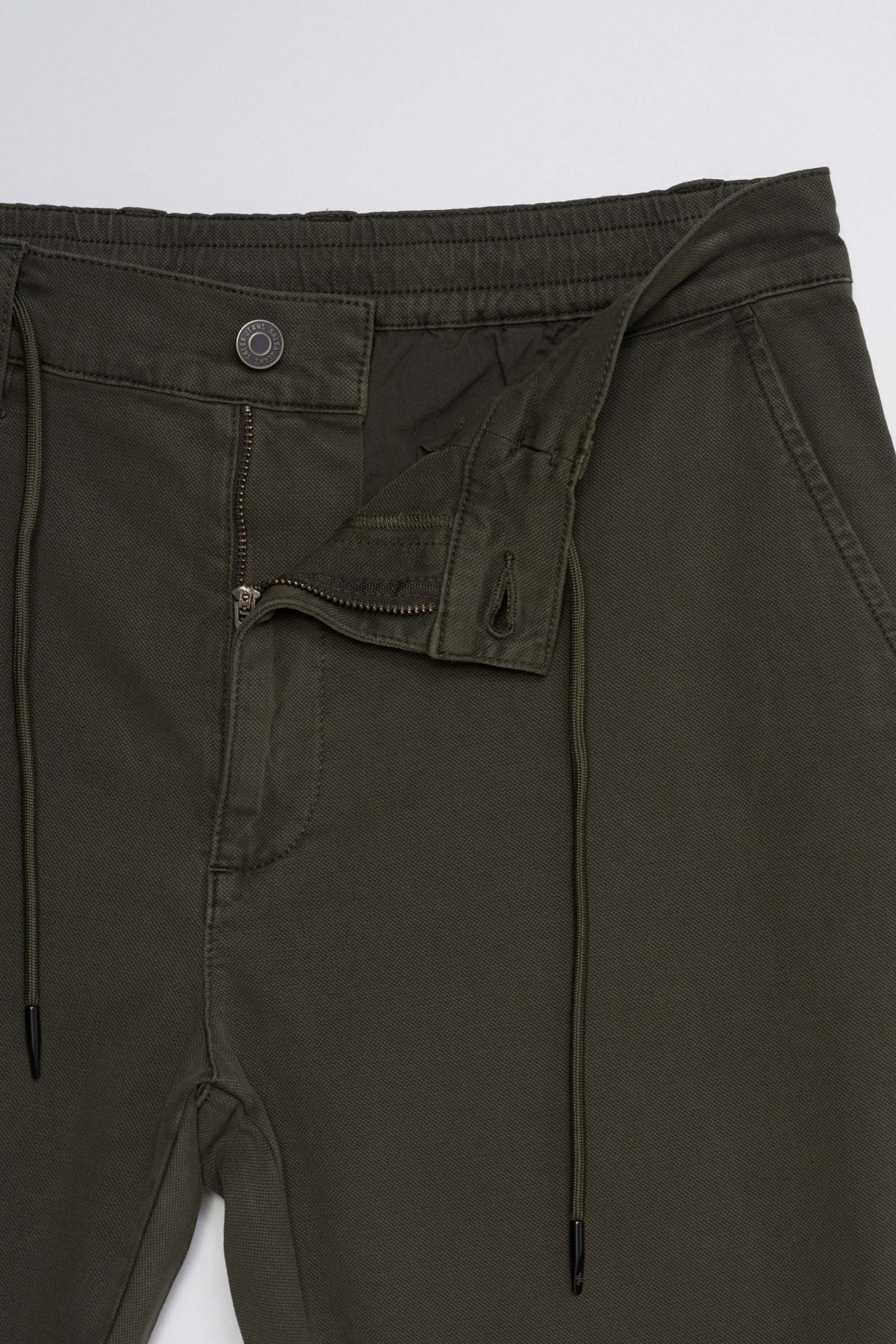 PANTALONES JOGGERS DE PIERNA STRAIGHT