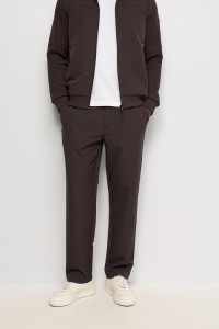 WOVEN JOGGERS