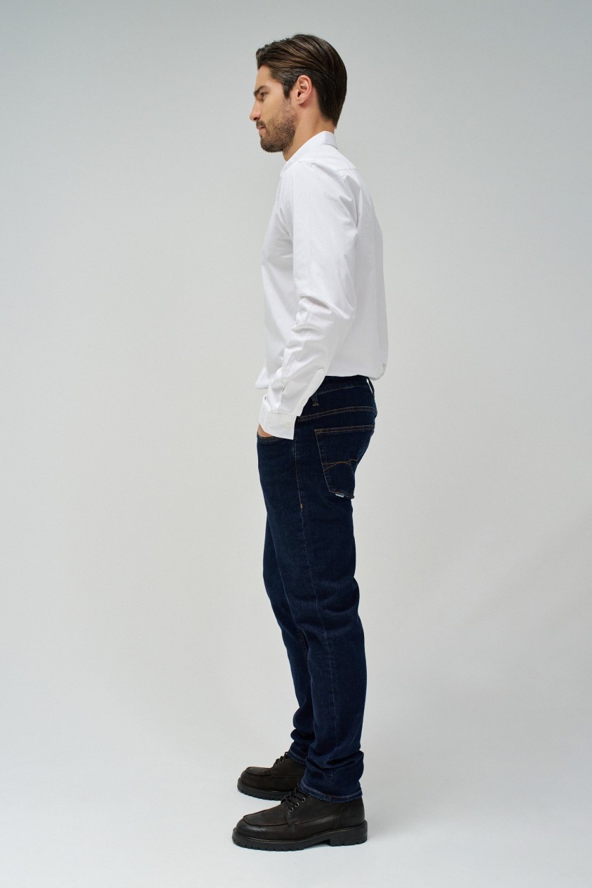 REGULAR FIT JEANS