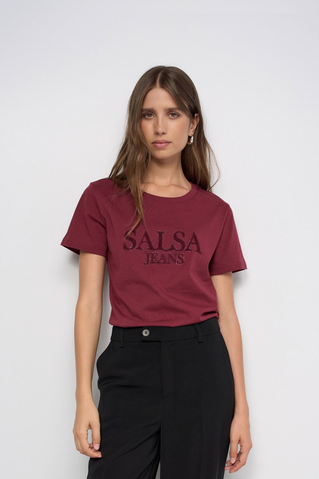 T-SHIRT COM BRANDING