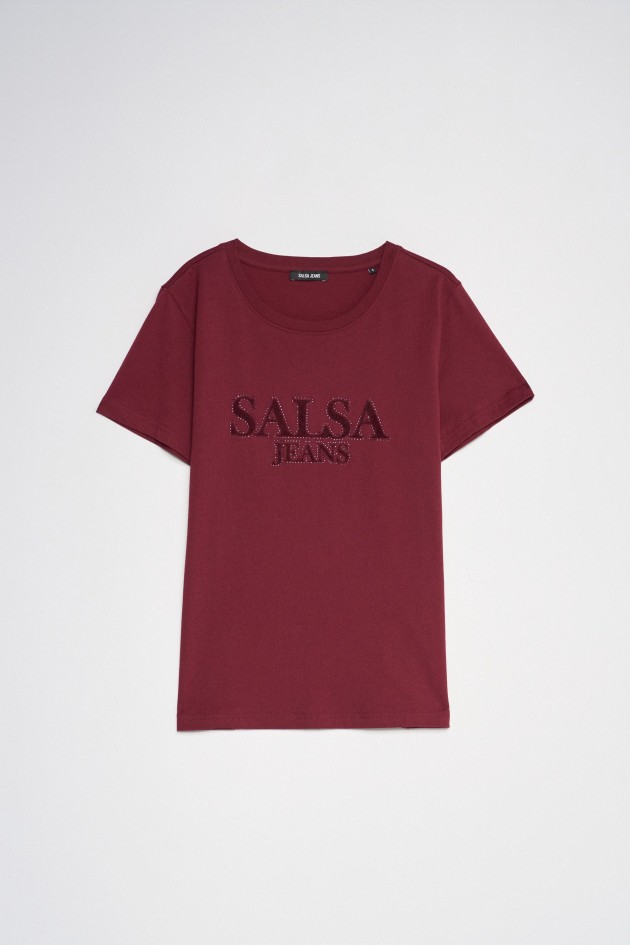 T-SHIRT MIT BRANDING