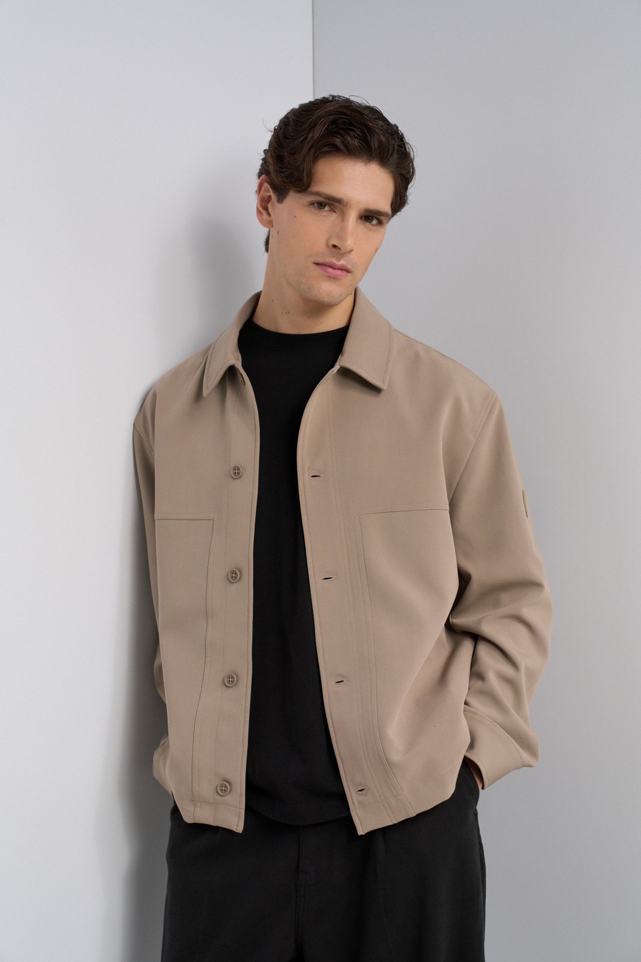 RELAXED FIT OVERSHIRT