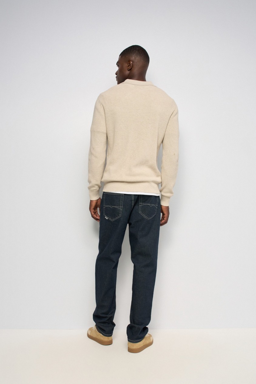 RELAXED FIT JEANS