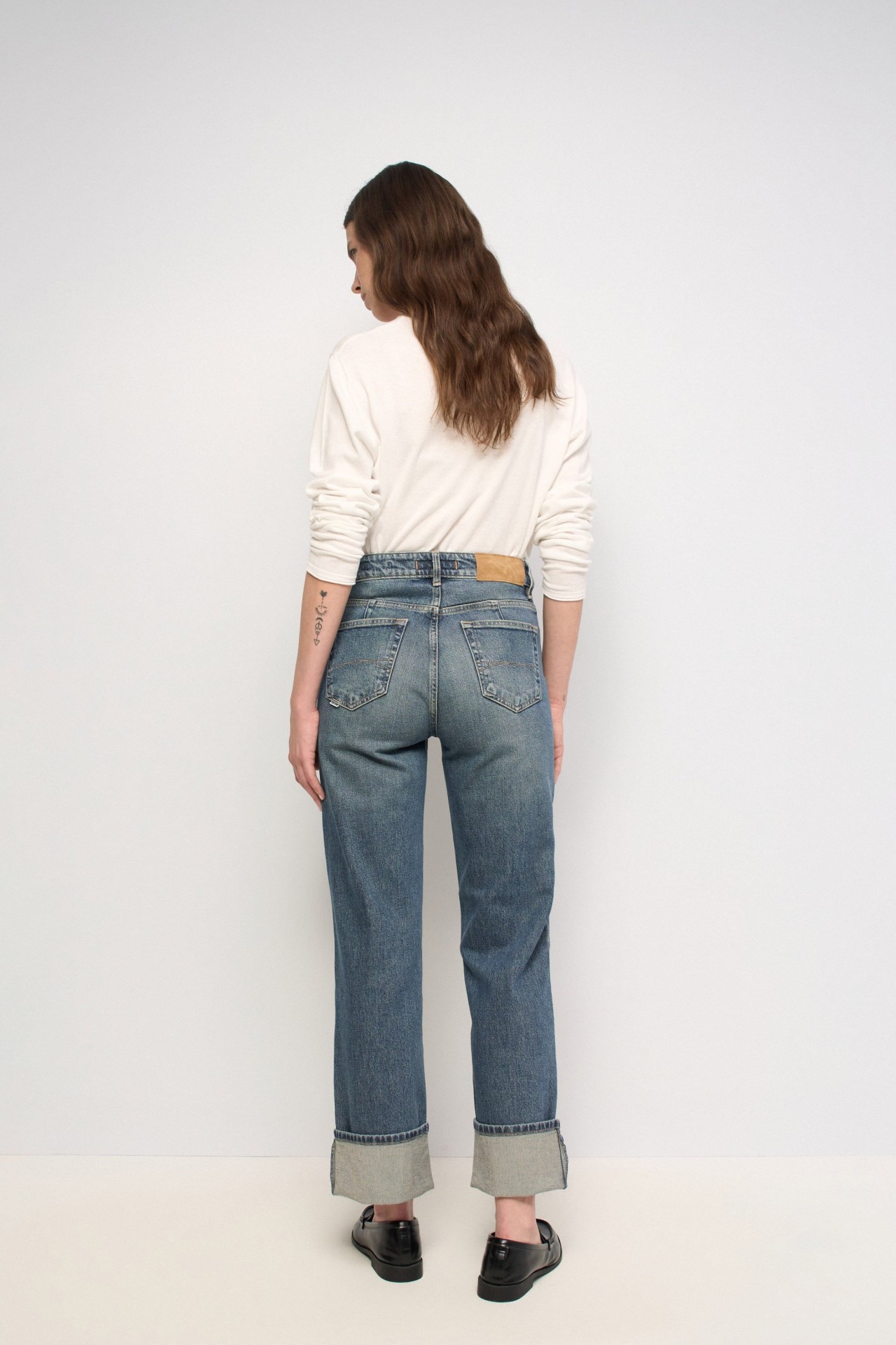 JEAN TRUE STRAIGHT
