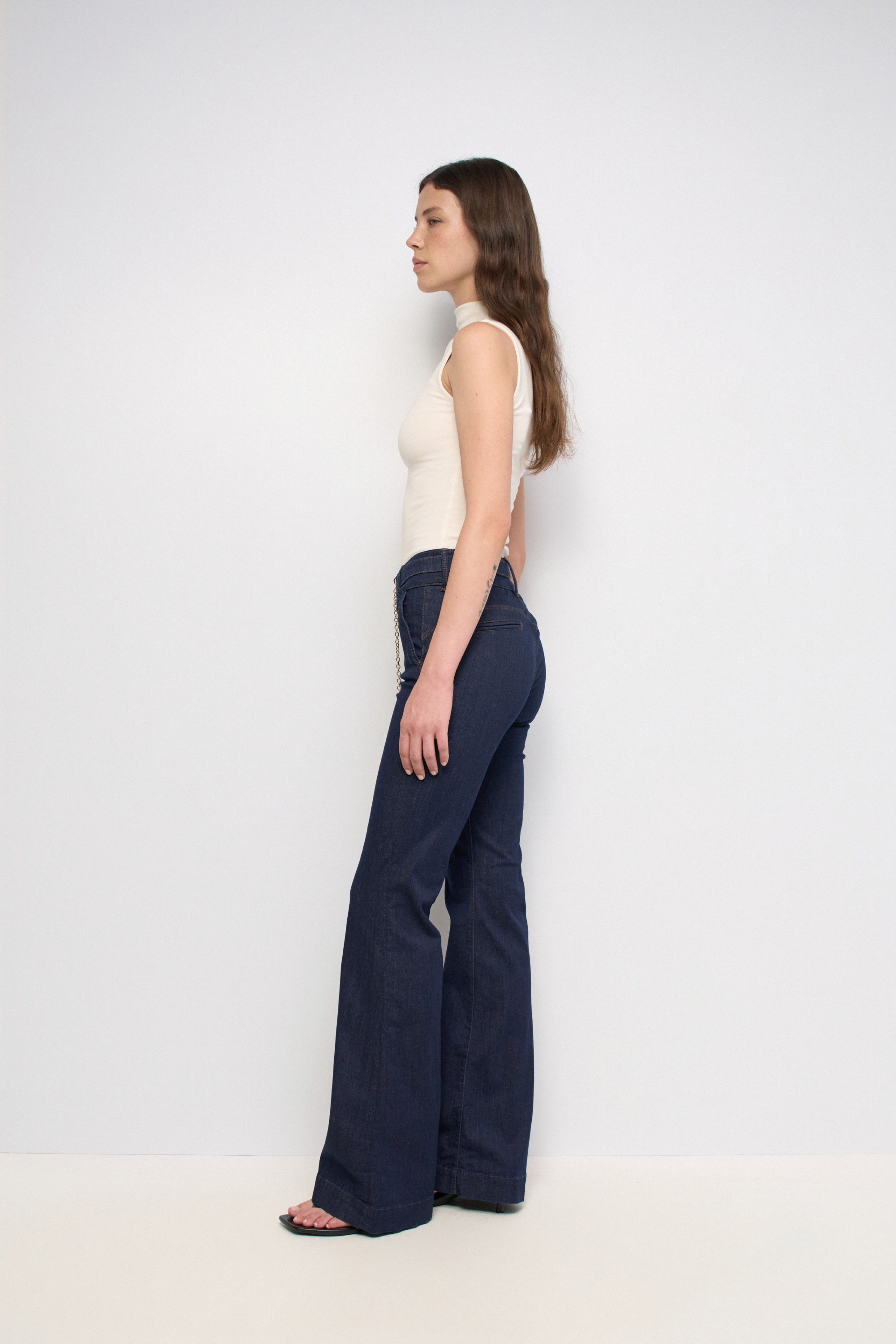 SECRET CHINO PUSH IN FLARE