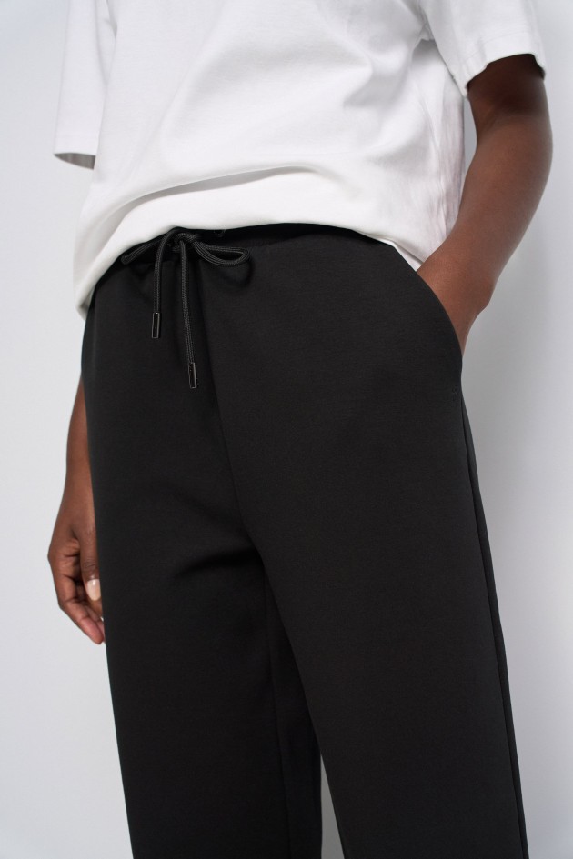 CALÇAS JOGGERS DE MALHA COM PERNA WIDE