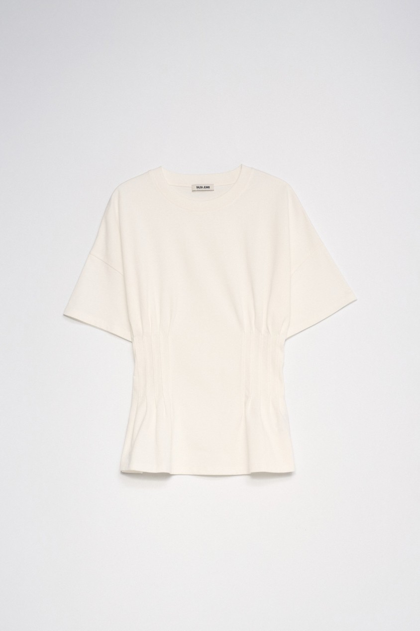 T-SHIRT MET PLOOIEN