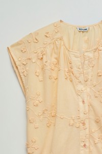 BLOUSE MET 3D-EFFECT STAR CLUB