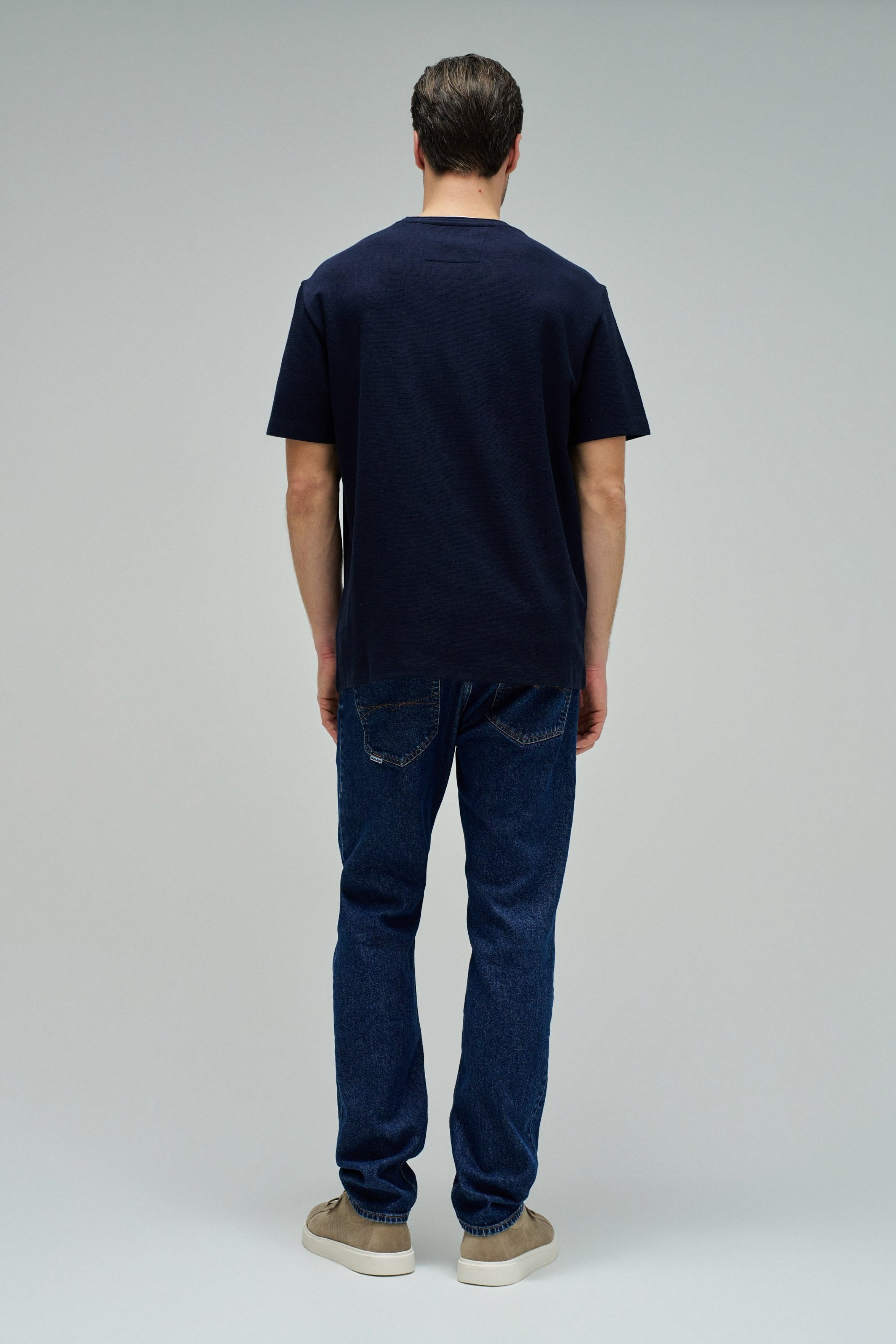 T-SHIRT TEXTURÉ AVEC BRANDING STAR CLUB