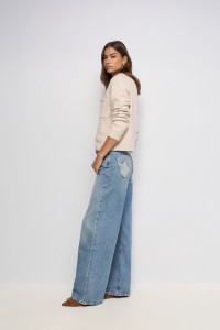 LOW RISE WIDE JEANS