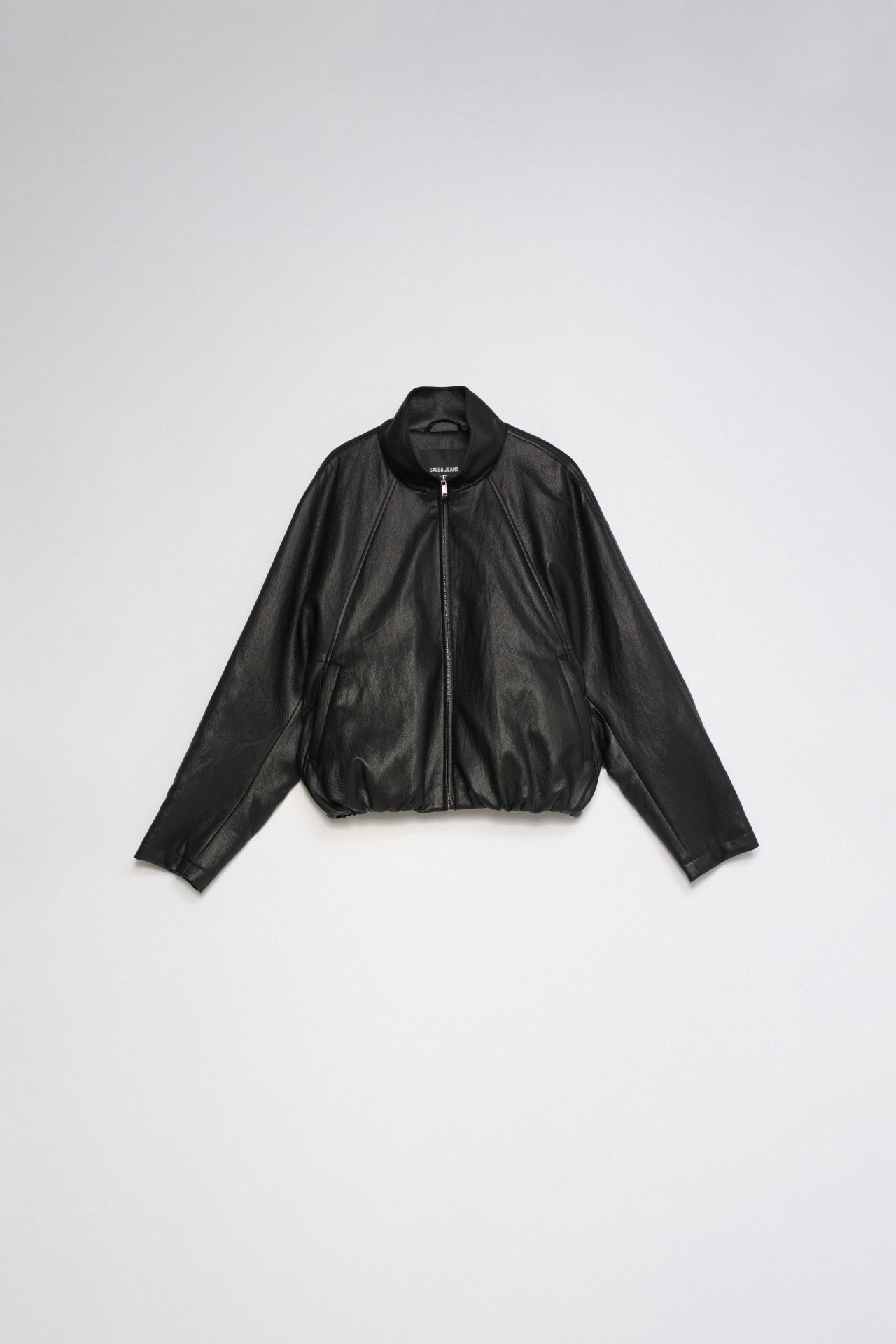 BOMBER EFECTO CUERO