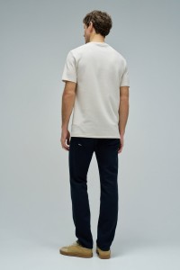 T-SHIRT AVEC TEXTURE